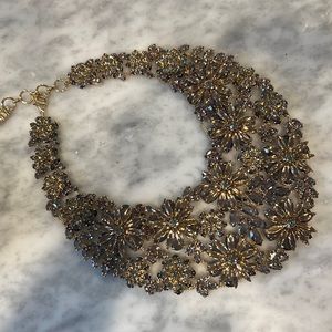 Crystal flower necklace